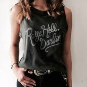 Mate The Label Raise Hell Darlin - in Light Pink